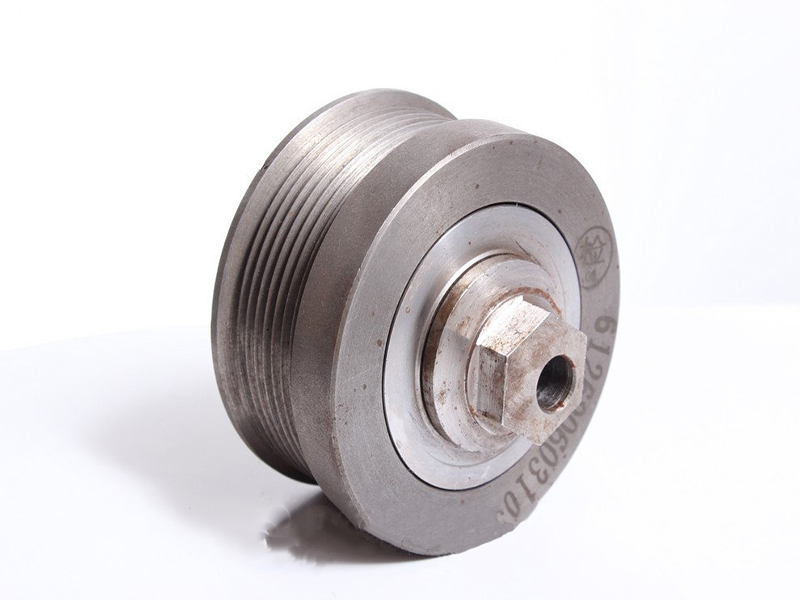 Ролик натяжителя ремня 612600060310