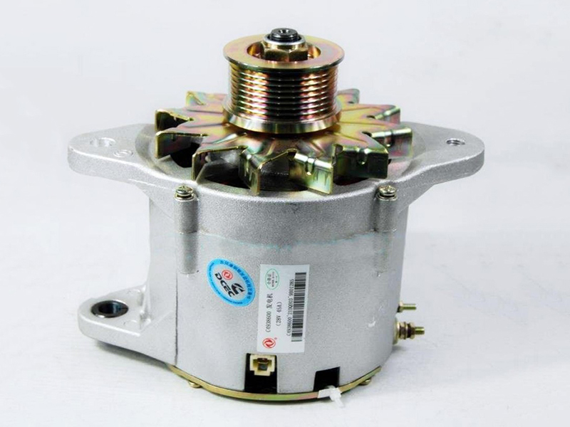 Генератор 6BT 4938600