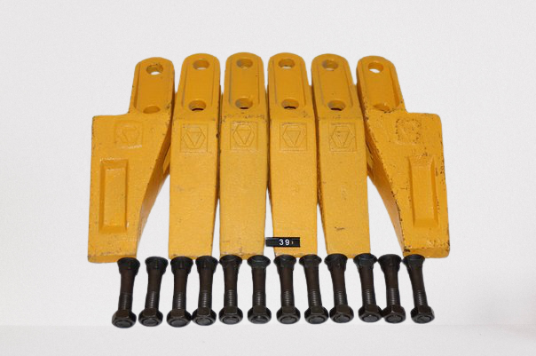 Зубья ковша LW300-1,8 в сборе качественные — изображение 2