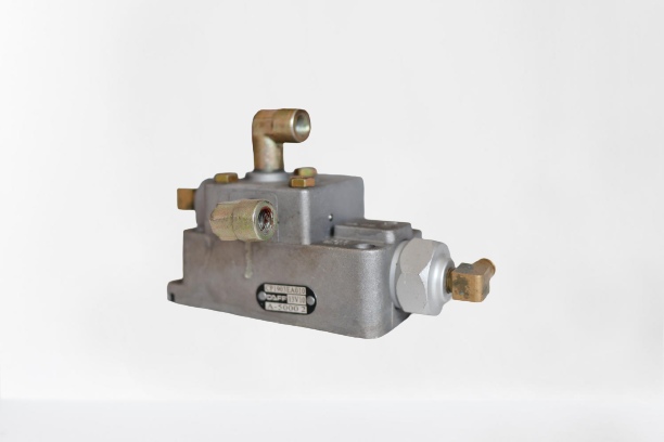 Клапан КПП распределительный CP1903EA010