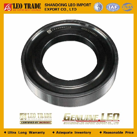Кольцо распорное сальника задней ступицы HOWOAZ9111340017 LEO