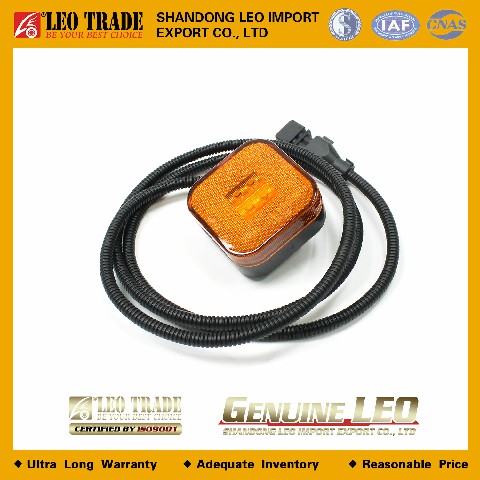 Фонарь габаритов боковой 81.25260.6101 LEO