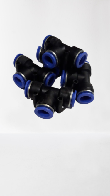 Фитинг тройник ф16-2