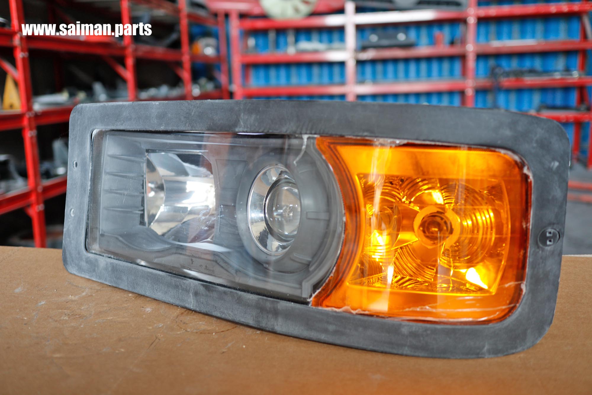 Фара HOWO R WG9100720111 STR — изображение 2