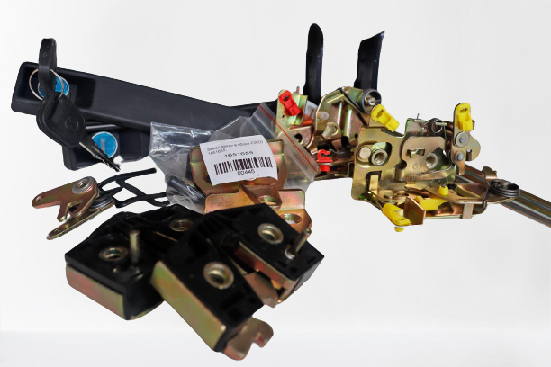 Замок двери в сборе F2000 1651655