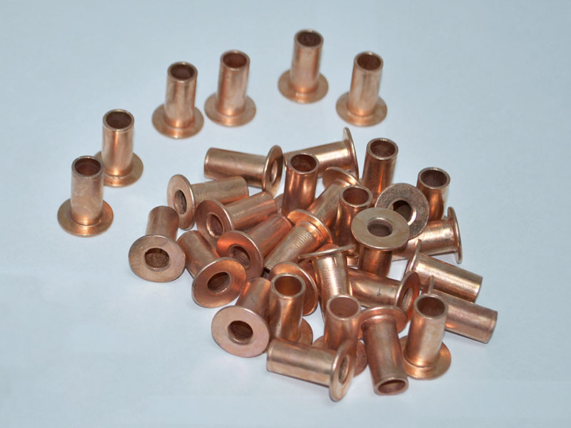 Клепки медные 8 * 24