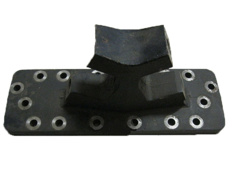 Кронштейн V-образной тяги L AZ972552036