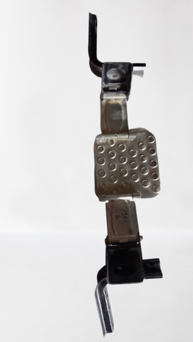 Подножка нижняя L DONG FENG 8405002-C0101GY