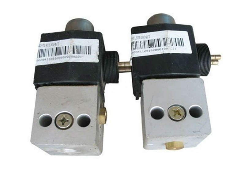 Электромагнитный клапан 2х конт. WG97197100042