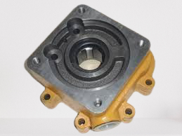 Крышка насоса шестерни 11с0001